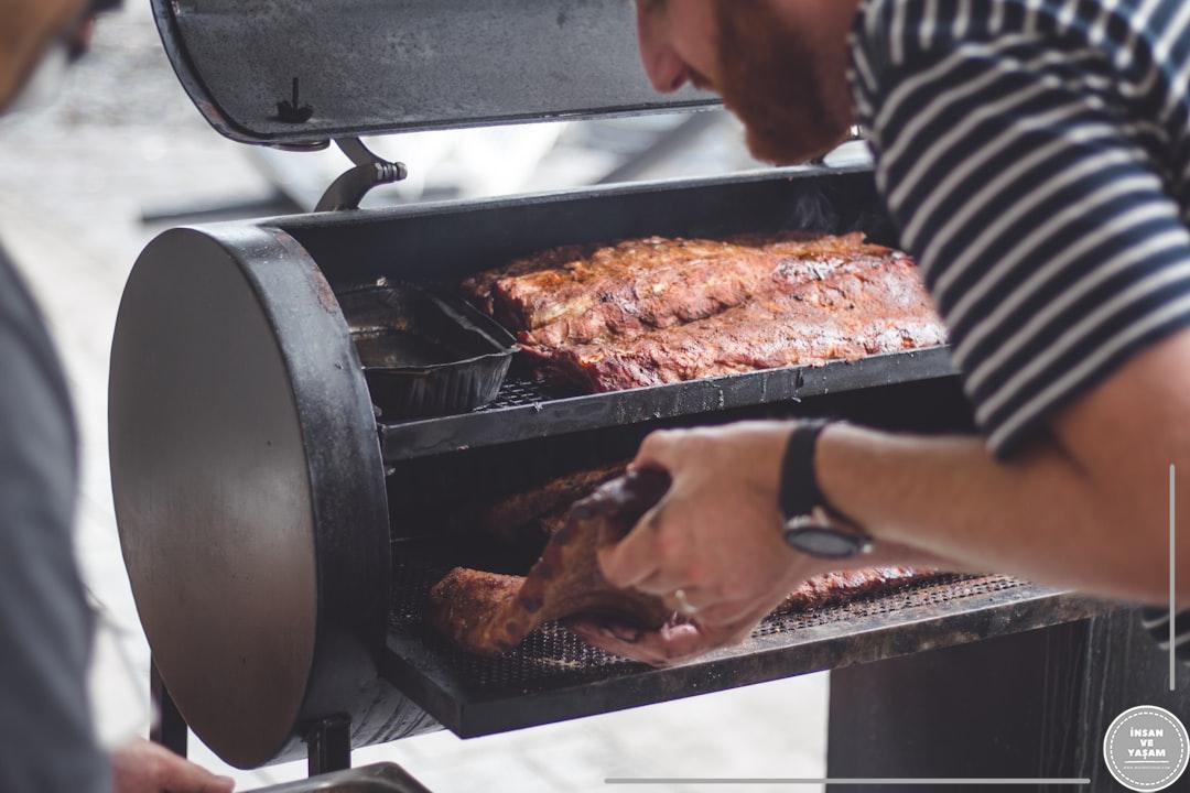 Kaburgalı Pizza Nasıl Yapılır?