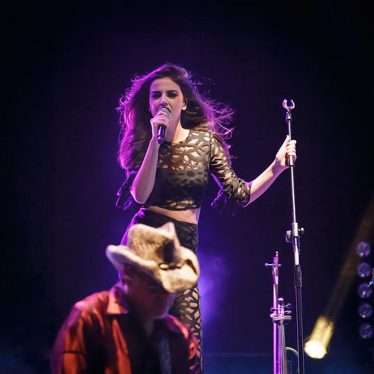 Melisa Uzunarslan Resimleri 5.Resim