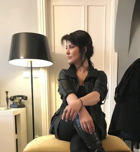 İclal Aydın Resimleri -5.Resim