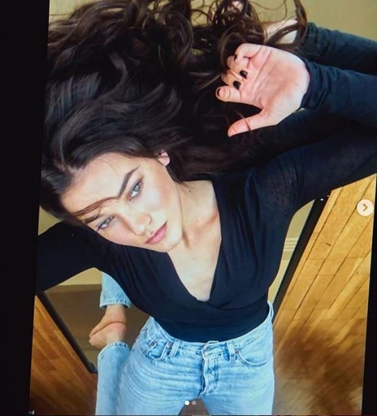 Pınar Deniz Resimleri 2.Resim