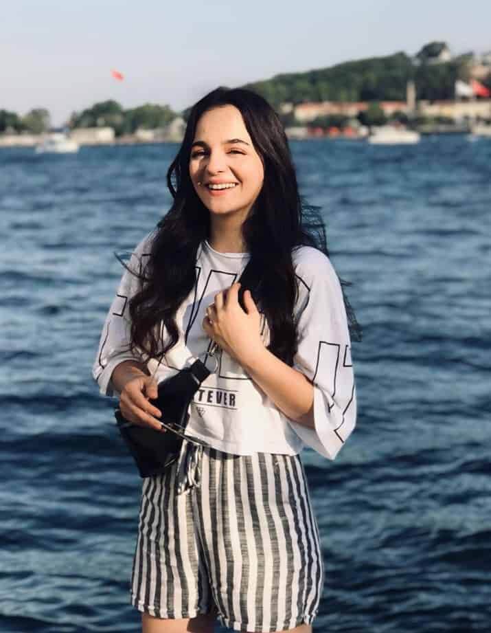 Aslıhan Kapanşahin Resimleri - 4.Resim