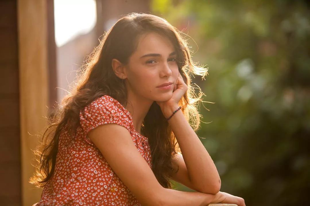 Hafsanur Sancaktutan Resimleri