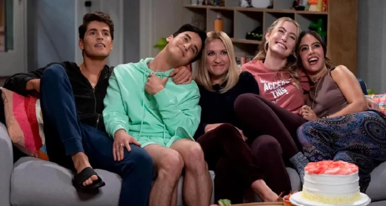 Pretty Smart Dizisi Konusu ve Oyuncuları | Netflix